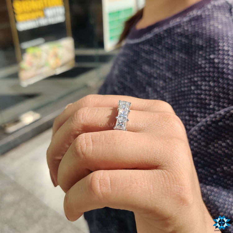 eternity rings - diamondrensu