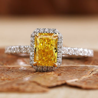 lab grown diamond halo engagement ring