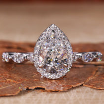lab grown diamond engagement rings