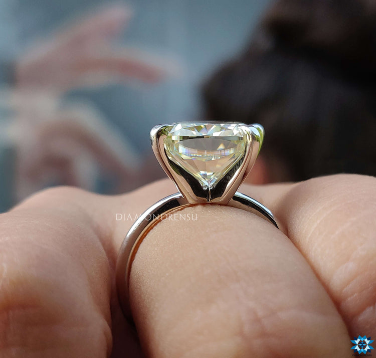 solitaire ring