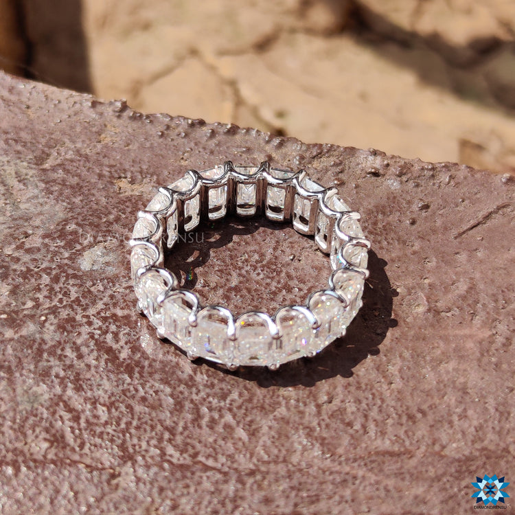 Unique Trellis Prongs 6.94 TW Emerald Moissanite Eternity Wedding Band