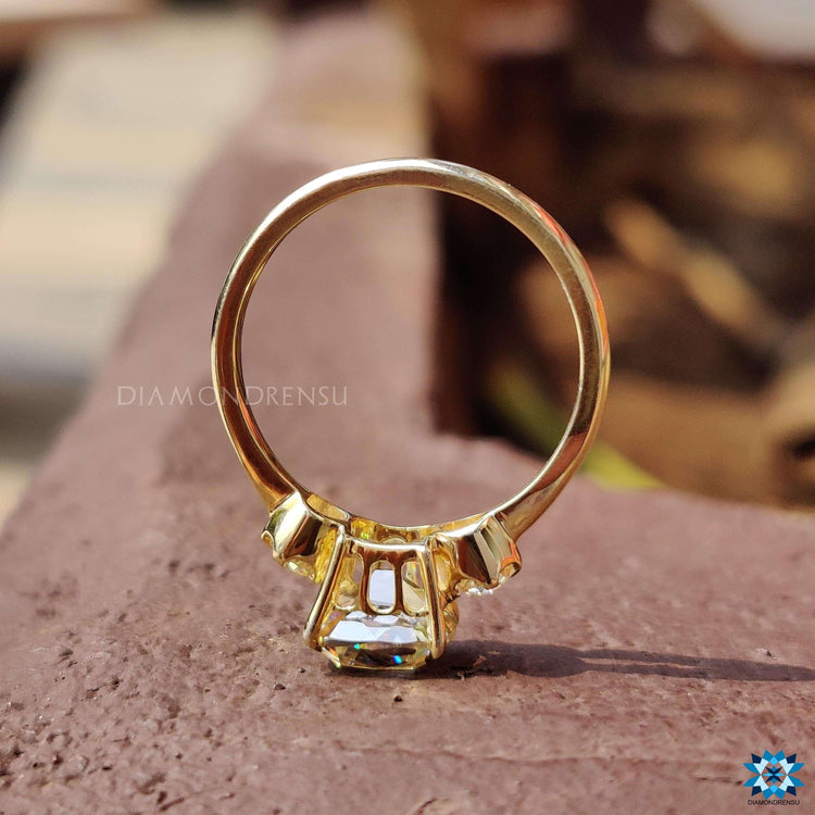 Antique 1.66 Cushion Old Mine Cut Vintage Style Moissanite Engagement Ring