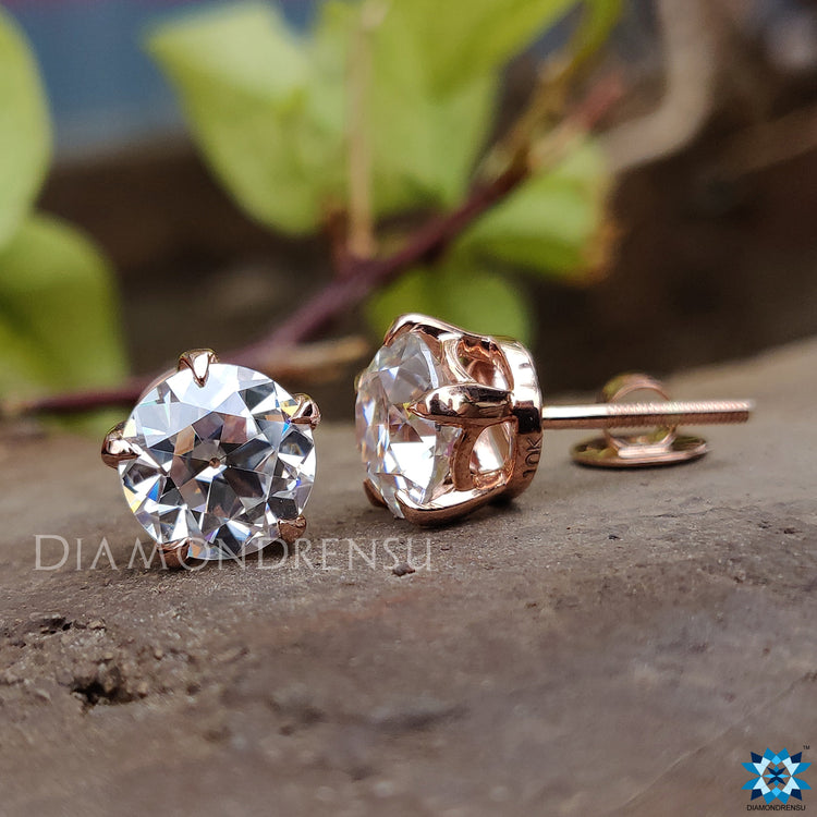 round oec earrings