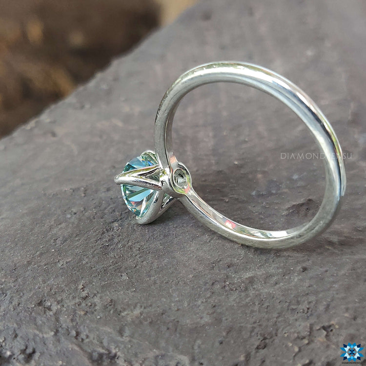 engagement ring