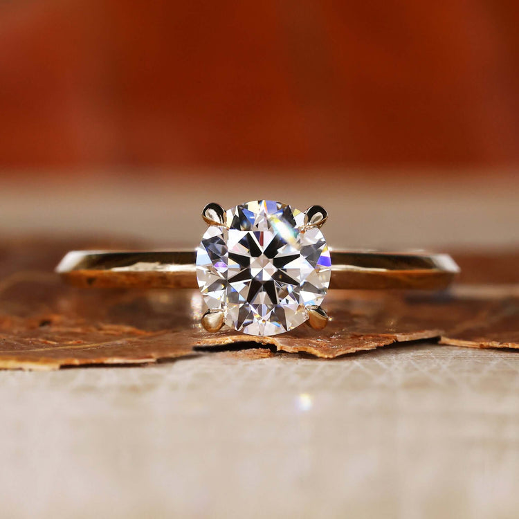 Round Cut Lab-Grown Diamond Solitaire Ring 0.9 CT