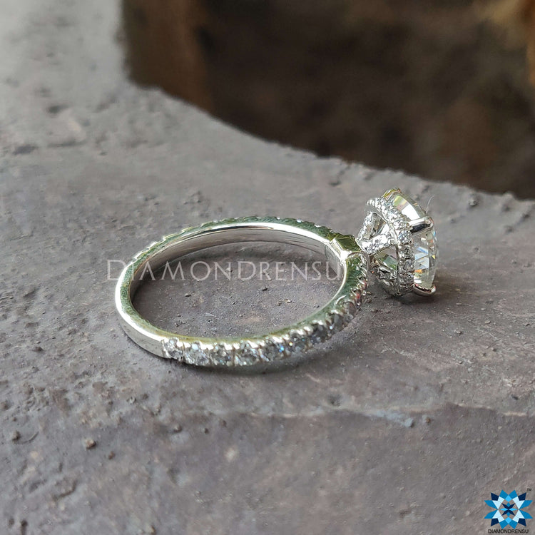 unique ring, anniversary ring