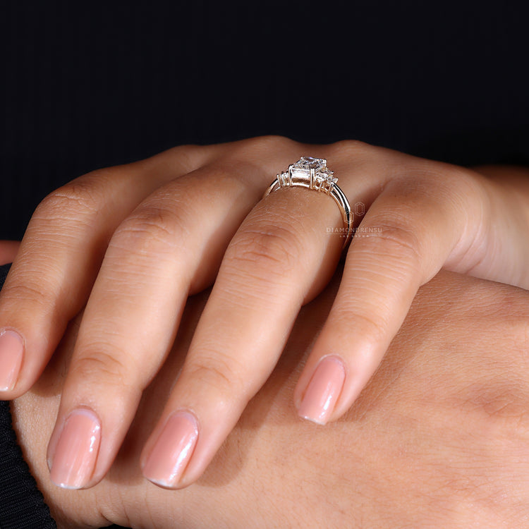 Customise ring in prong setting style.
