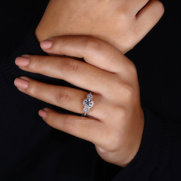 Round cut diamond ring with a clean and elegant finish.
