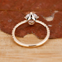 Buy Engagement ring with yellow gold diamond ring.
