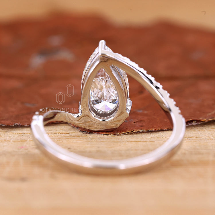 Buy Engagement ring with pave setting ring.
