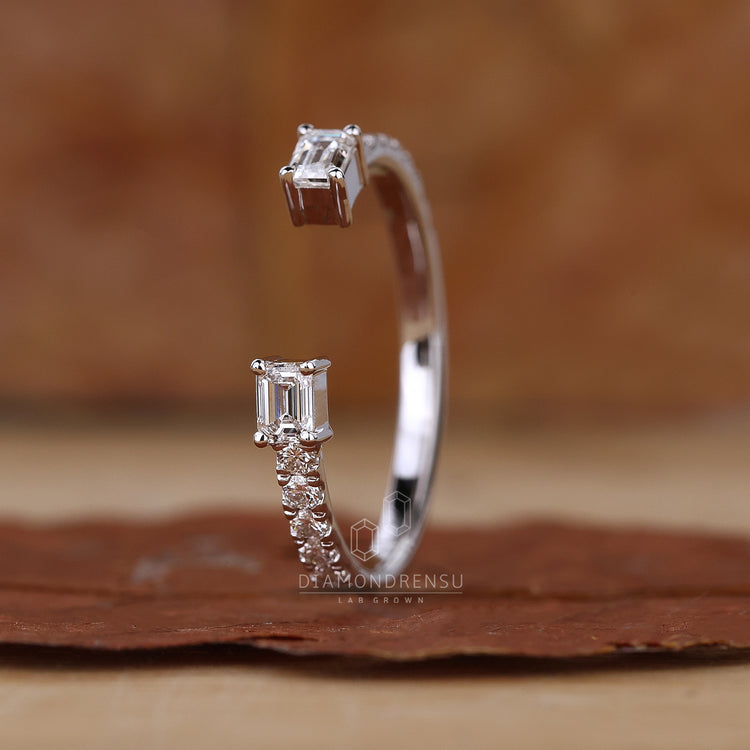Buy wedding band with open gap wedding band style.
