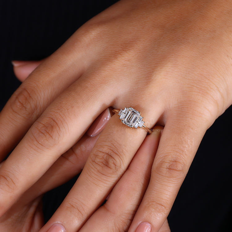 Muse setting ring in prong setting design.
