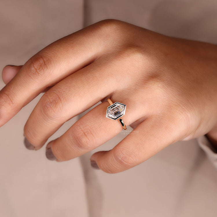 Customise ring in solitaire engagement ring design.
