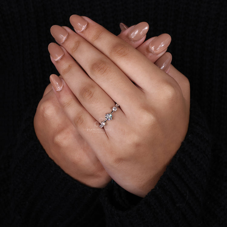 Customise ring crafted using Lab Grown Diamond.
