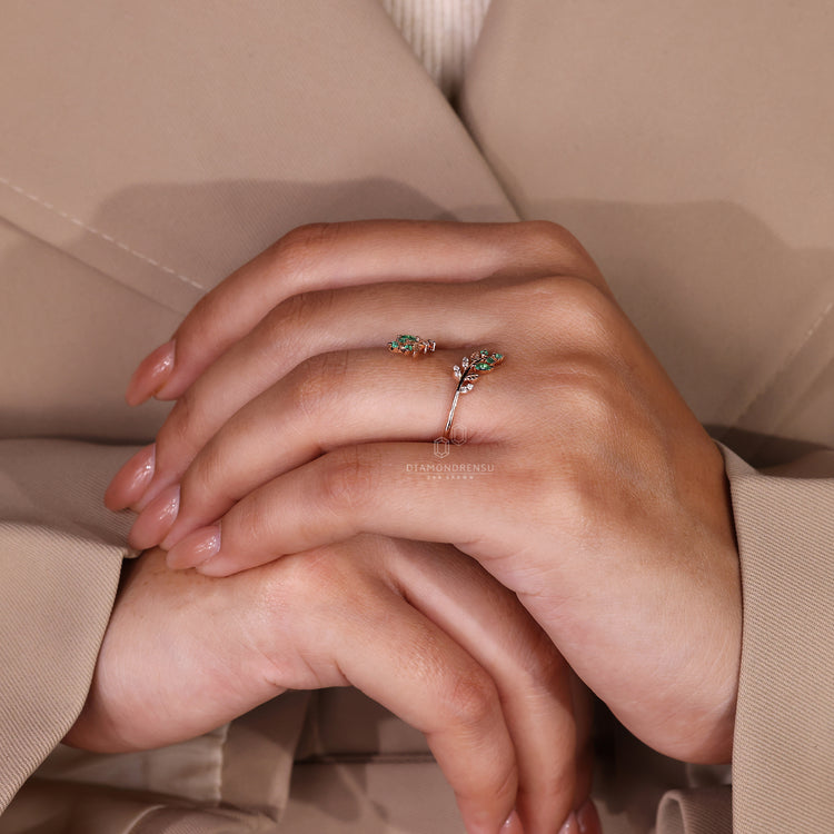 Buy wedding band designed with lab grown diamond.