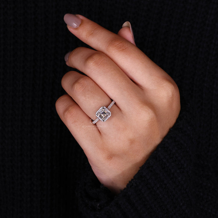 Asscher Cut Lab-Grown Diamond Halo Engagement Ring 1.4 CT