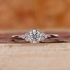 Round Diamond Engagement Ring with muse setting ring.
