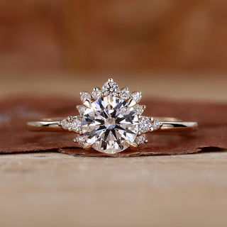 round diamond ring in yellow gold band.
