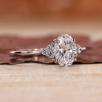 Prong setting ring with white gold ring.
