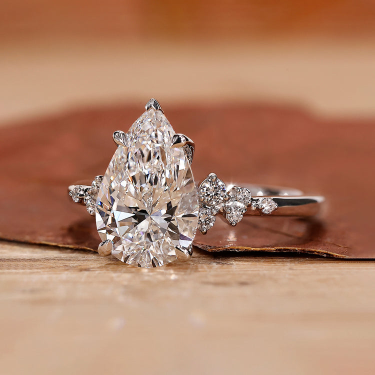 Buy Engagement ring with snowdrift diamond ring look.
