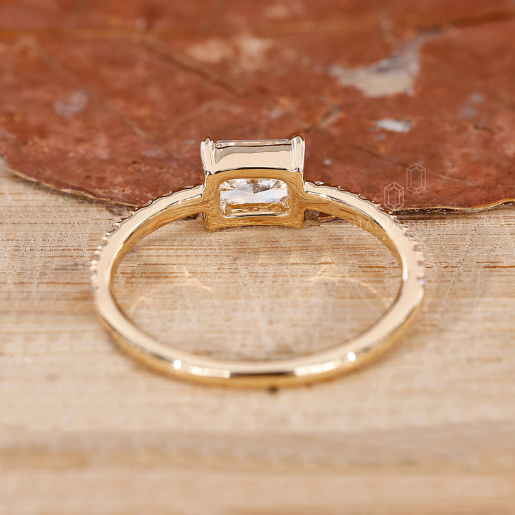 Lab Grown Diamond set in radiant cut engagement ring.
