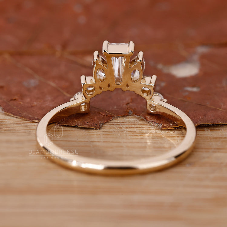 Handmade jewelry with Diamondrensu AU band.