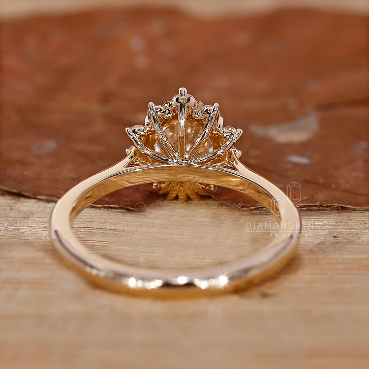 Buy Engagement ring with cathedral setting ring.
