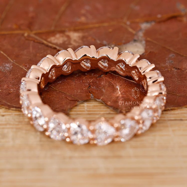 Handmade jewelry with Diamondrensu AU band.
