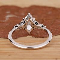 Buy Engagement ring with muse setting design.
