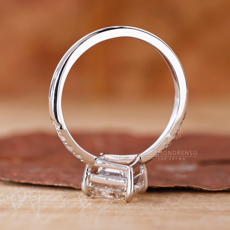 IGI certified diamond in white gold ring setting.
