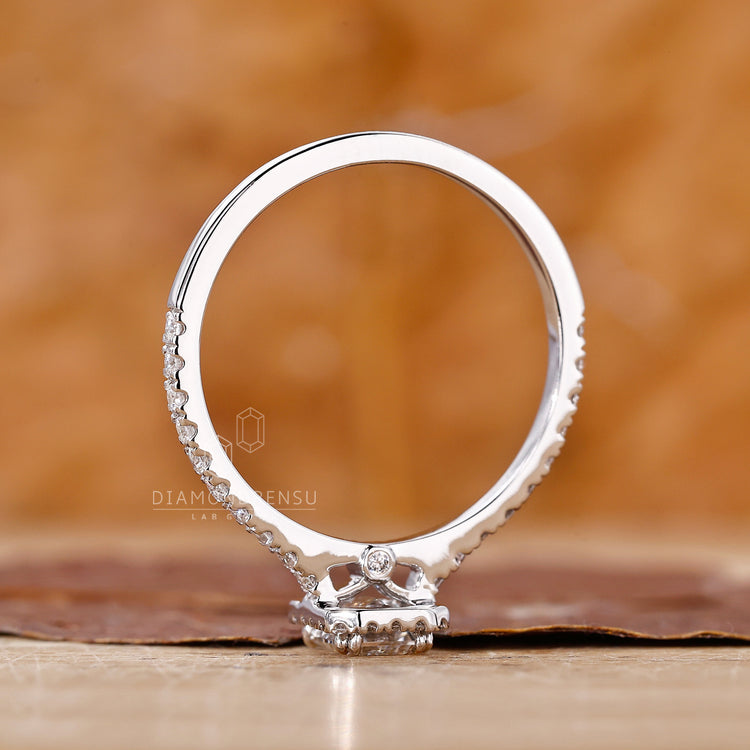 Lab Grown Diamond in halo engagement ring.
