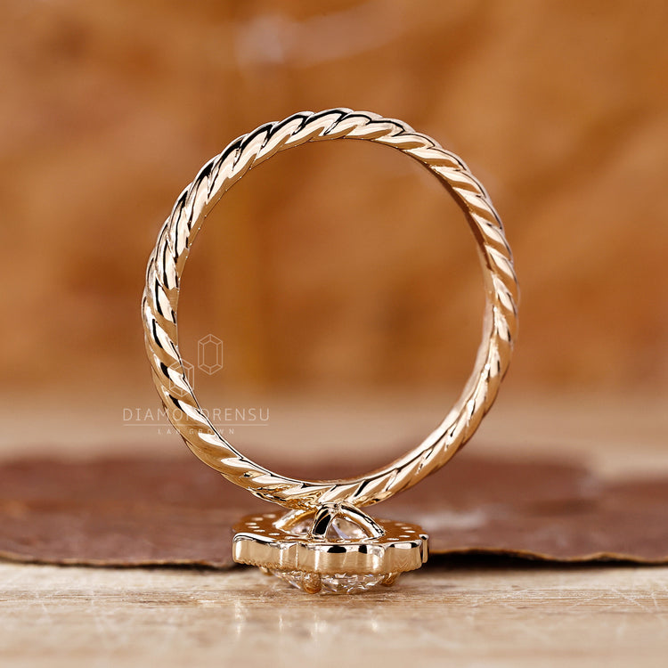 Lab Grown Diamond in yellow gold engagement ring.
