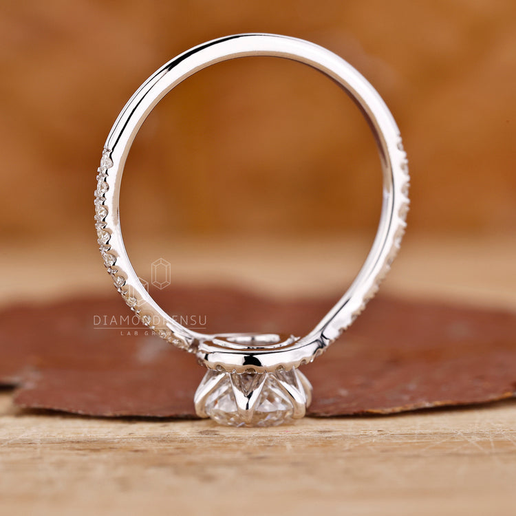 Lab Grown Diamond in Portuguese cut diamond ring.
