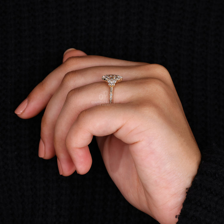Milgrain setting ring with a prong setting.

