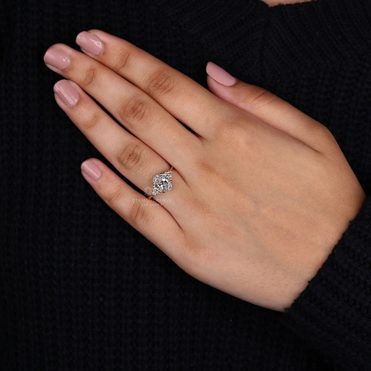 IGI certified handmade ring with prong setting.
