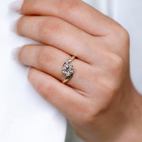 Bypass Ring Setting with IGI certified lab grown diamond.
