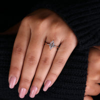 solitaire engagement ring with 6 claw prong setting.
