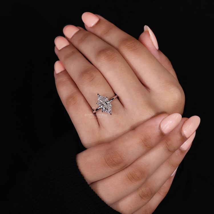 Buy Engagement ring with 6 claw prong setting.
