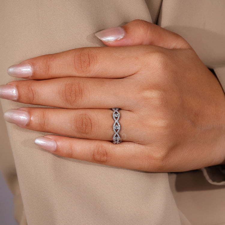 Full Eternity Band with round cut lab grown diamonds.
