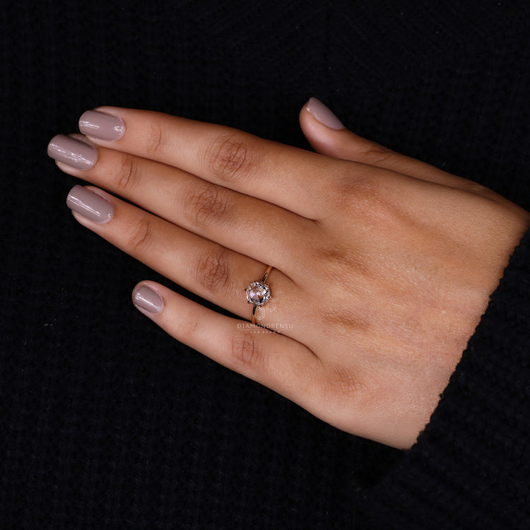 Buy engagement ring with yellow gold diamond ring design.

