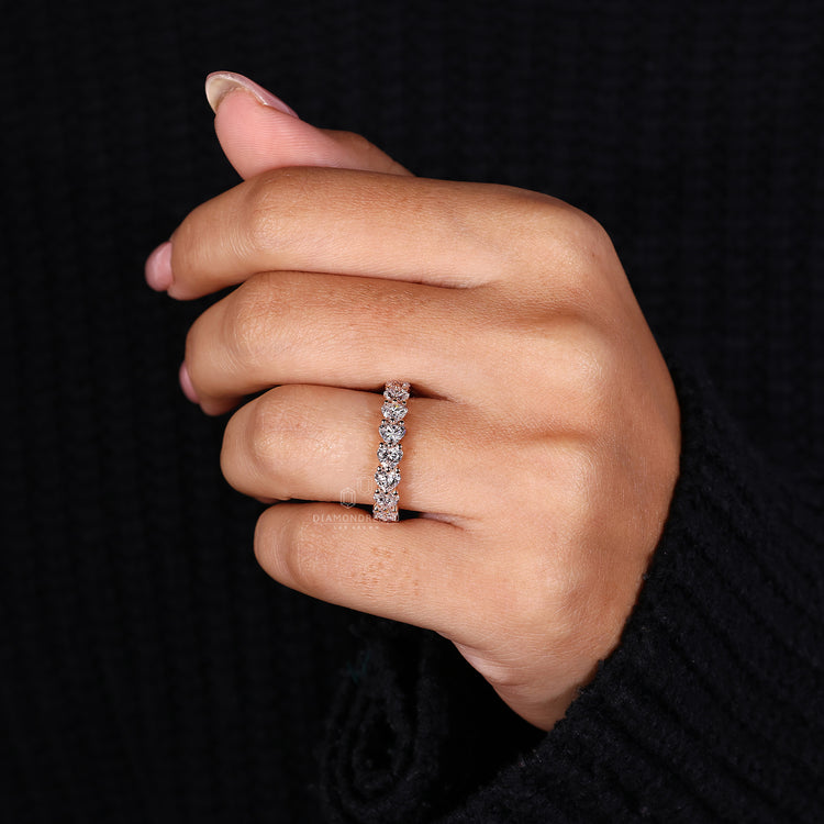Heart shaped diamond band from handmade band design.