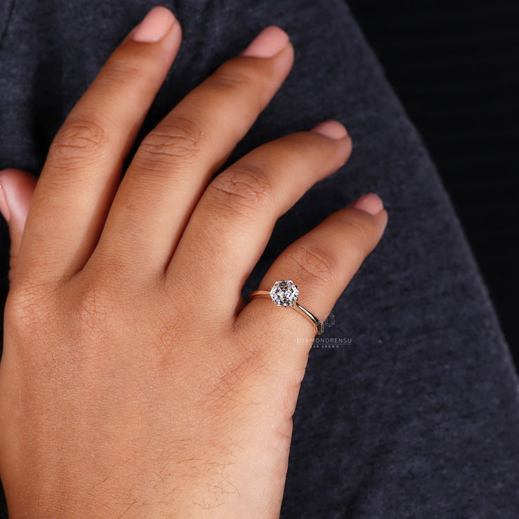 Lab Grown Diamond in solitaire engagement ring.
