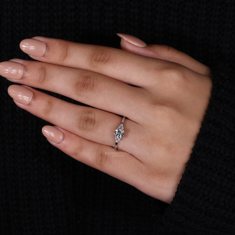 IGI certified Round Diamond Engagement Ring design.
