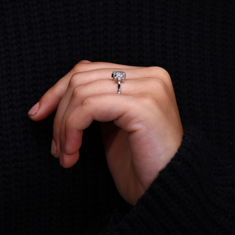 customise ring with marquise side stones.

