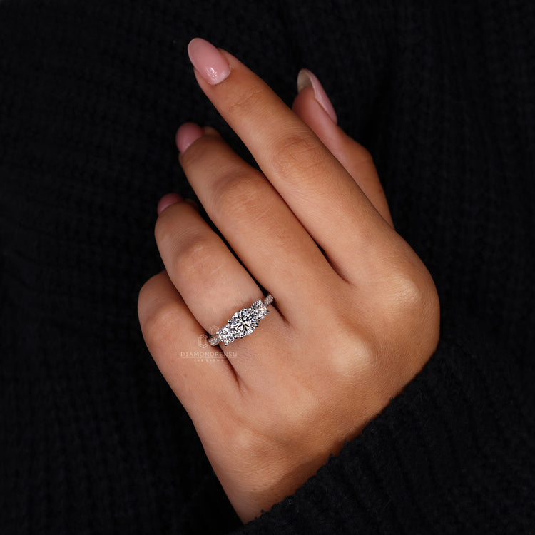 Customise ring with white gold engagement ring metal.
