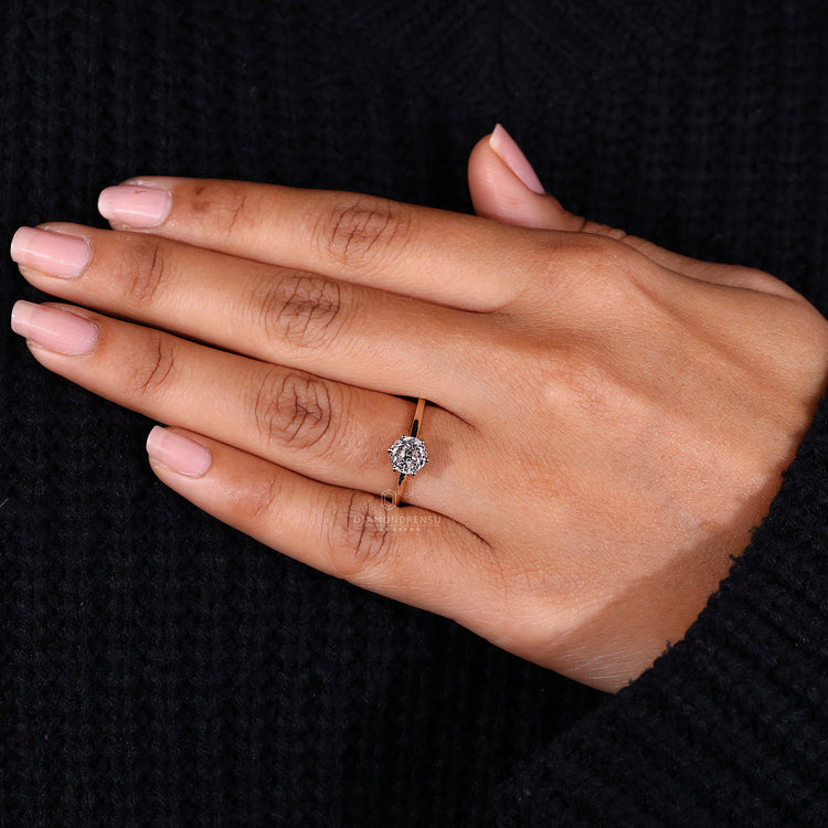 IGI certified handmade ring in cathedral setting style.
