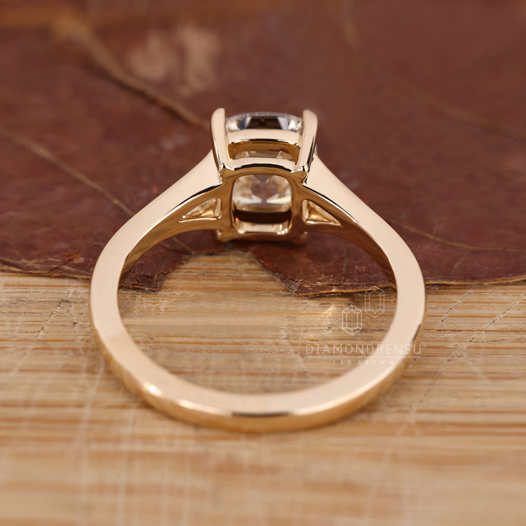 Customise ring with split shank ring.

