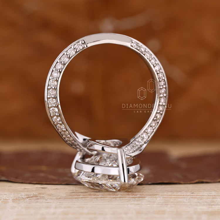 Lab grown diamond pear cut engagement ring, IGI certified.