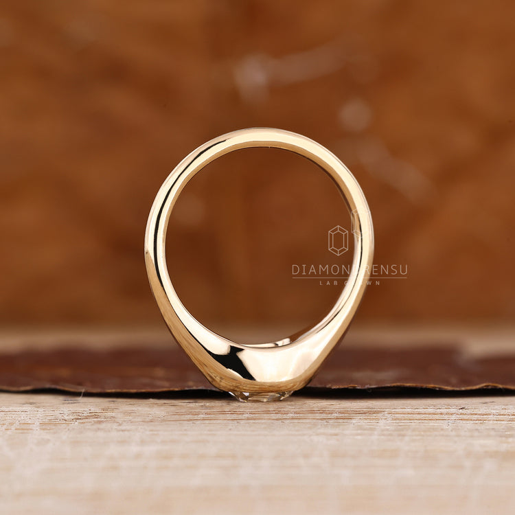 Cushion Old Mine Cut Ring refined flush setting.
