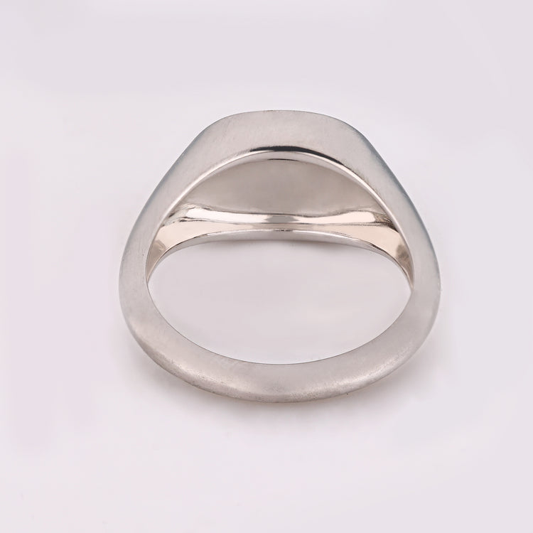 Personalised birthstone ring with 1 to 3 stones